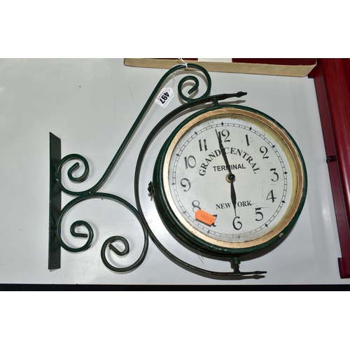 497 - A GRAND CENTRAL, NEW YORK REPLICA WALL MOUNTABLE CLOCK, with temperature gauge verso, the case paint... 