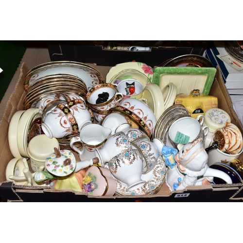 514 - TWO BOXES AND LOOSE TEA WARES AND DECORATIVE CERAMICS ETC, to include Royal Albert 'Devon' pattern t... 