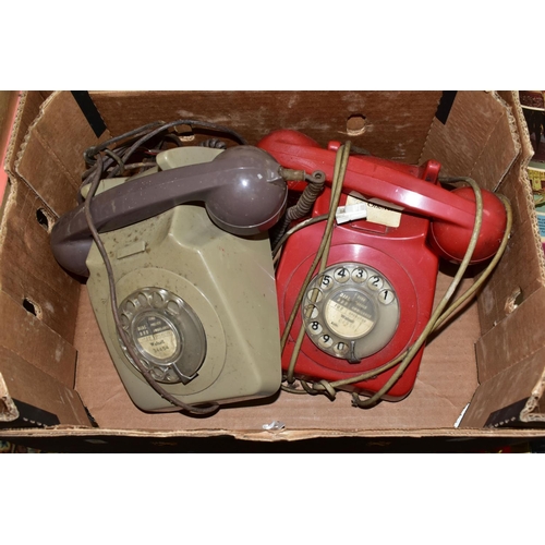 565 - A QUANTITY OF G.P.O. MODEL 706 AND 746 TELEPHONES, not tested, all appear largely complete,  some lo... 