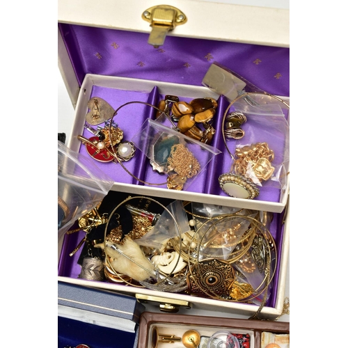 114 - A BOX OF ASSORTED ITEMS, to include an AF rolled gold articulated snake bracelet, a white metal cart... 