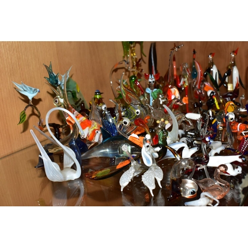 342 - A COLLECTION OF GLASS LAMPWORK ANIMALS AND BIRDS, approximately fifty creatures, to include a scorpi... 