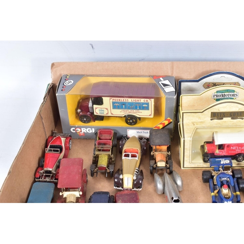 36 - A QUANTITY OF UNBOXED AND ASSORTED PLAYWORN DIECAST, TINPLATE AND PLASTIC VEHICLES, to include pre-w... 