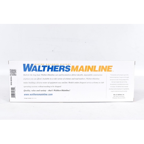 44 - A QUANTITY OF BOXED ASSORTED WALTHERS MAINLINE HO GAUGE CANADIAN PACIFIC 85' BUDD COACHING STOCK, al... 