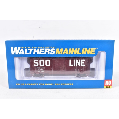 45 - A QUANTITY OF BOXED ASSORTED WALTHERS MAINLINE AND WALTHERS PROTO HO GAUGE U.S AND CANADIAN OUTLINE ... 