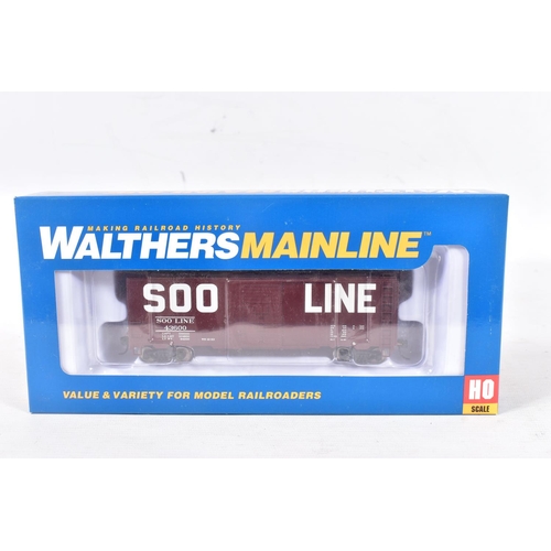 45 - A QUANTITY OF BOXED ASSORTED WALTHERS MAINLINE AND WALTHERS PROTO HO GAUGE U.S AND CANADIAN OUTLINE ... 