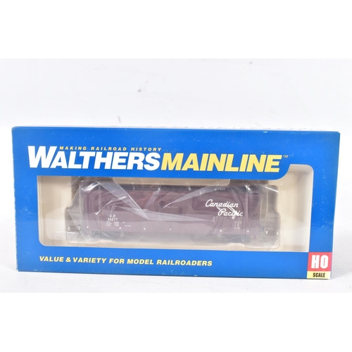 45 - A QUANTITY OF BOXED ASSORTED WALTHERS MAINLINE AND WALTHERS PROTO HO GAUGE U.S AND CANADIAN OUTLINE ... 