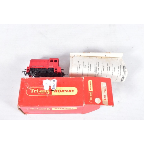 5 - FOUR BOXED OO GAUGE DIESEL LOCOMOTIVES, boxed Tri-ang Hornby Dock Shunter, No.3, red livery (R253), ... 