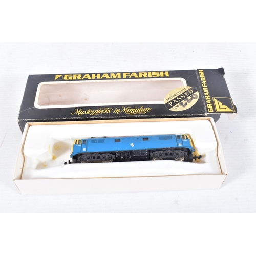 55 - THREE BOXED N GAUGE LOCOMOTIVES, Graham Farish class 08 No.D4019, B.R. green livery (1005), Farish b... 