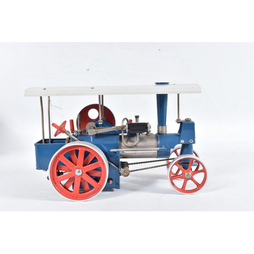 108 - A BOXED WILESCO LIVE STEAM DAMPFTRACTOR, 'Old Smoky', No.D40, not tested, appears largely complete w... 