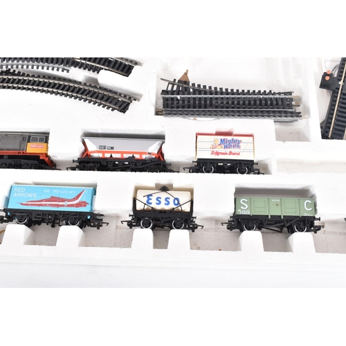 92 - A BOXED HORNBY RAILWAYS OO GAUGE MIDNIGHT FREIGHT SET, No.674, comprising Class 58 locomotive No.58 ... 