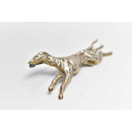 40 - A GREYHOUND BROOCH, in running pose, stamped sterling silver, length 70mm, approximate gross weight ... 