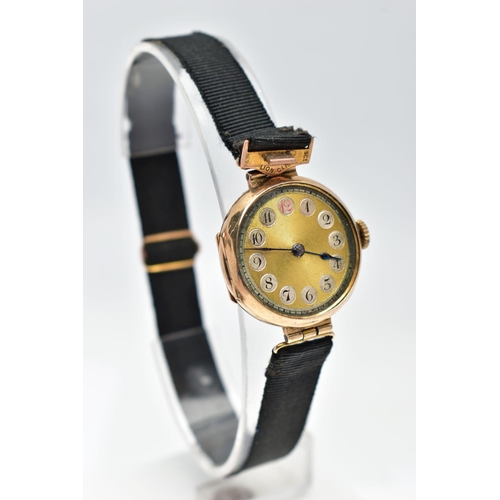 5 - A LADIES 9CT GOLD EARLY 20TH CENTURY WRISTWATCH, manual wind needs attention, round gold dial, Arabi... 