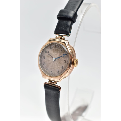 60 - A 1920'S, 9CT GOLD LADIES 'ROLEX' WRISTWATCH, manual wind, round silver engine turned pattern dial, ... 