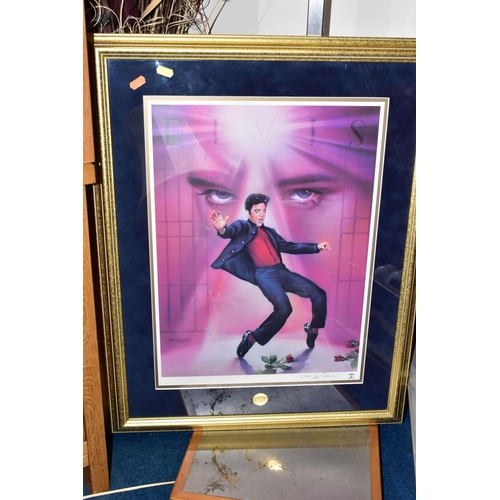 336 - A GROUP OF FRANKLIN MINT ELVIS PRESLEY COLLECTABLES, comprising three glass domed sculptures of Elvi... 