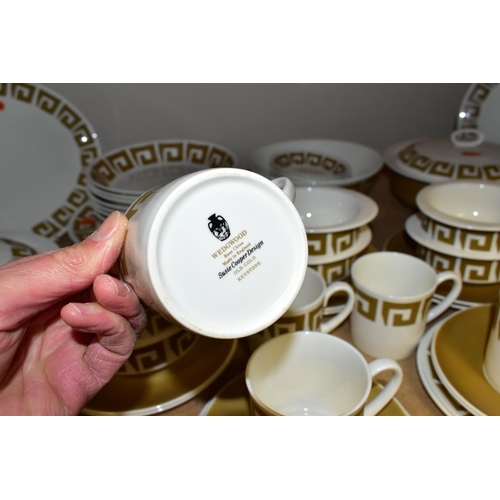 341 - A WEDGWOOD SUSIE COOPER DESIGN 'OLD GOLD KEYSTONE' PATTERN DINNER SET, comprising one large meat pla... 