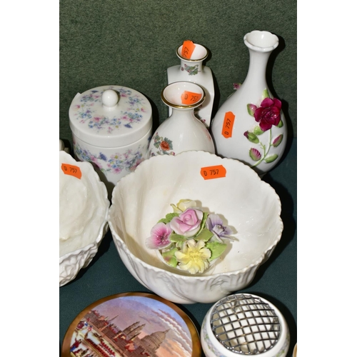 376 - A GROUP OF CERAMICS, to include six limited edition Coalport reproduction pot lids and bases numbere... 