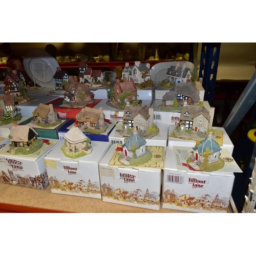 458 - THIRTY ONE LILLIPUT LANE SCULPTURES FROM THE MIDLAND SERIES, mostly boxed and with deeds, comprising... 