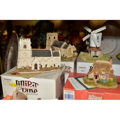 458 - THIRTY ONE LILLIPUT LANE SCULPTURES FROM THE MIDLAND SERIES, mostly boxed and with deeds, comprising... 