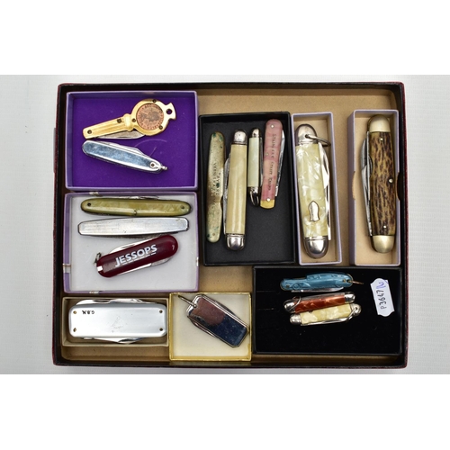 149 - SIXTEEN PENKNIVES, to include four with mother of pearl handles, one set with a 1954 farthing coin, ... 