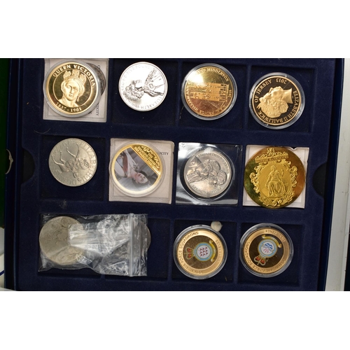 173 - A LARGE BOX OF MIXED COINAGE AND BRITISH BANKNOTES, to include gold layered banknote series of coins... 