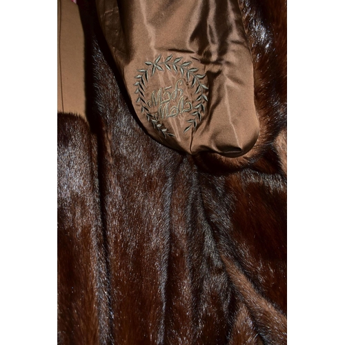 484 - A BOX AND LOOSE CLOTHING AND ACCESSORIES, to include a 3/4 length mink coat, length 105cm/41.5'' x c... 