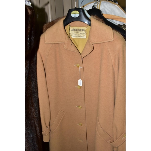 484 - A BOX AND LOOSE CLOTHING AND ACCESSORIES, to include a 3/4 length mink coat, length 105cm/41.5'' x c... 