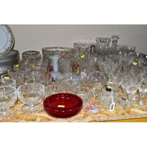 344 - A QUANTITY OF CUT CRYSTAL, to include a Dartington Crystal bulbous bud vase, a set of six sundae dis... 