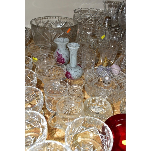 344 - A QUANTITY OF CUT CRYSTAL, to include a Dartington Crystal bulbous bud vase, a set of six sundae dis... 