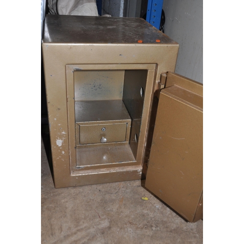 1072 - A VINTAGE DUDLEY SAFE with two outer door keys, smaller lock box to interior (loose) without keys wi... 