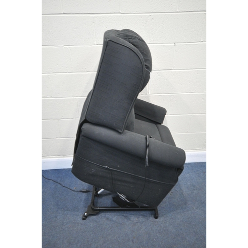 1314 - A HSL BLACK UPHOLSTERED RISE AND RECLINE ARMCHAIR (condition - slightly dirty, PAT pass and working)