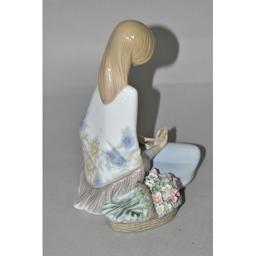 357 - A LLADRO MUSEUM COLLECTOR'S SOCIETY 1988 FIGURE, 'Flower Song', height 19cm (1) (Condition Report: d... 