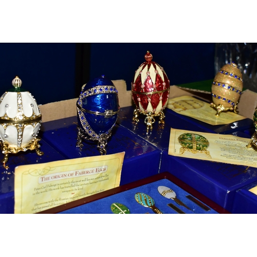 406 - A COLLECTION OF MINIATURE BRASS ITEMS TOGETHER WITH EIGHT BOXED ATLAS DECORATIVE EGGS, comprising a ... 