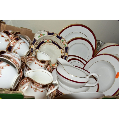 450 - THREE BOXES OF DINNER WARES AND CUT GLASS, to include Wedgwood 'Mayfield' pattern dinner set compris... 