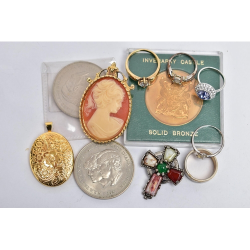 106 - A BAG OF ASSORTED ITEMS, to include a silver gilt oval locket, decorated with a floral pattern to th... 