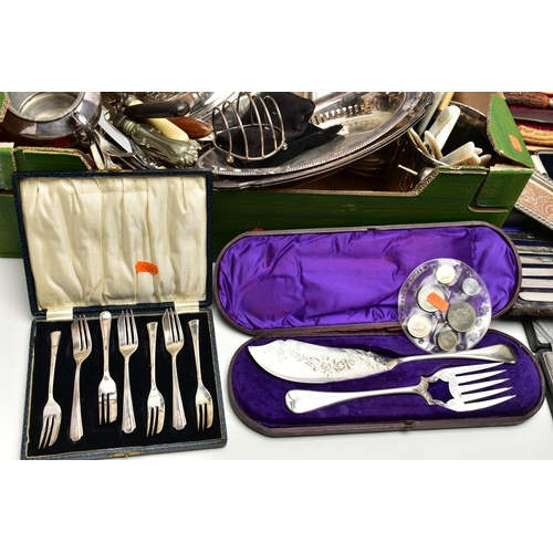 105 - A BOX OF ASSORTED WHITE METAL, to include a cased set of six tea knives, a cased set of seven pastry... 