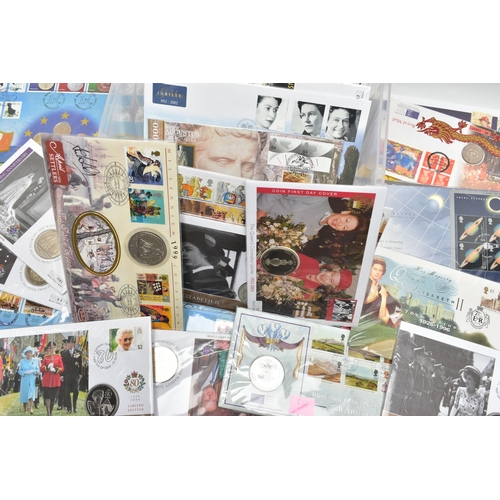 108 - A PLASTIC TUB CONTAINING A LARGE AMOUNT OF FIRST DAY AND COMMEMORATIVE COIN COVERS, to include 14x E... 