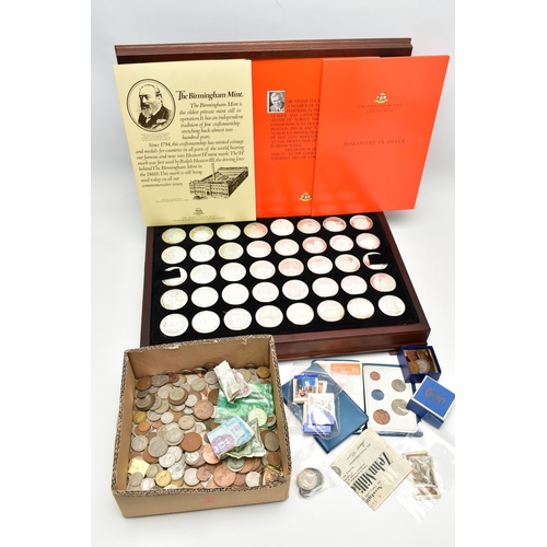 112 - A BIRMINGHAM MINT LARGE CASED DISPLAY OF FOURTY STERLING SILVER MEDALS EACH MEDAL WEIGHT 40gr EACH (... 