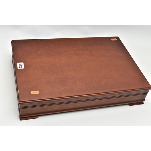 112 - A BIRMINGHAM MINT LARGE CASED DISPLAY OF FOURTY STERLING SILVER MEDALS EACH MEDAL WEIGHT 40gr EACH (... 