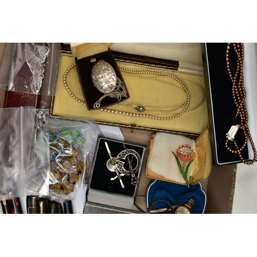 95 - A BOX OF ASSORTED SILVER AND COSTUME JEWELLERY, to include a silver floral detailed oval locket, hal... 