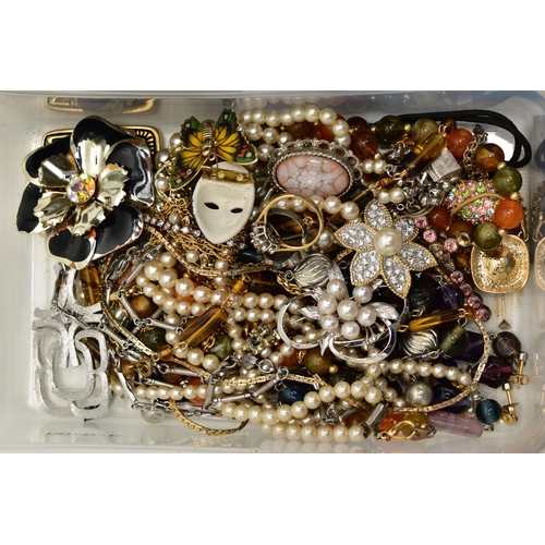 96 - A BOX OF ASSPRTED COSTUME JEWELLERY, to include a pair of clip on yellow metal earrings set with blu... 