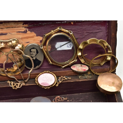 98 - A SELECTION OF MAINLY VICTORIAN BROOCH FRAMES, mainly gold plated, to include many of scrolling desi... 