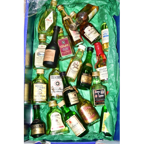 231 - ALCOHOL, seven boxes containing a superb collection of approximately 260, mostly 5cl, 'Miniatures' w... 