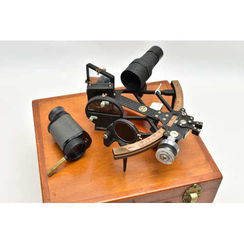 155 - A SECOND HALF 20TH CENTURY B COOKE & SON LTD BRASS AND BLACK LACQUERED SEXTANT, NO. 2363, IN A TEAK ... 