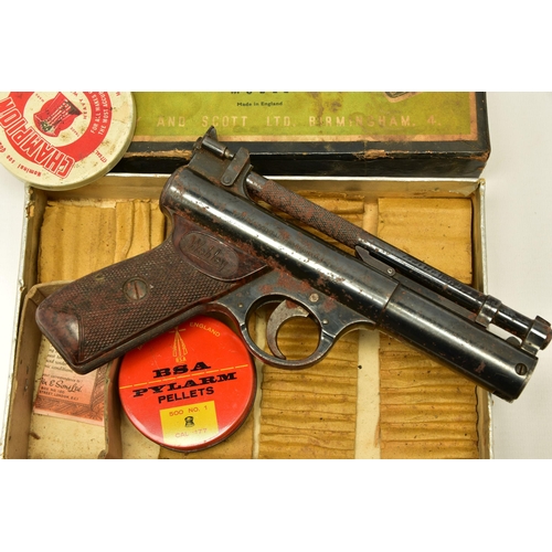 369 - A .177'' WEBLEY & SCOTT SENIOR AIR PISTOL, batch number 1732, in good working order but bearing heav... 