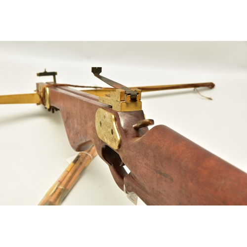 371 - A CROSSBOW AND SEVEN WOODEN SHAFTS, Purchaser must be 18 years or over.