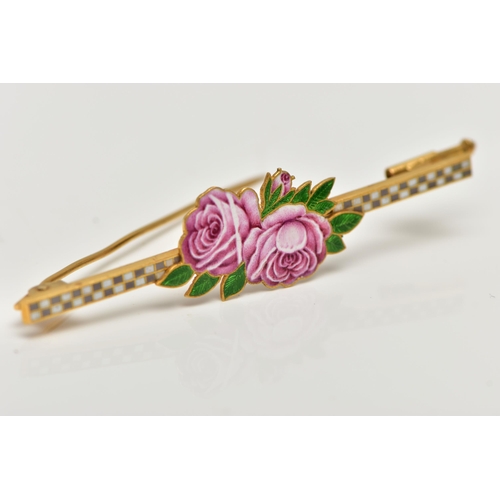 4 - AN EARLY 20TH CENTURY YELLOW GOLD ENAMEL FLORAL BAR BROOCH, designed as two pink roses with green le... 