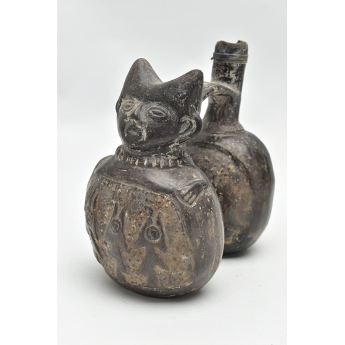 171 - A SOUTH AMERICAN CHIMU STYLE DOUBLE-BODIED BLACK POTTERY VESSEL, the front section of figural form, ... 