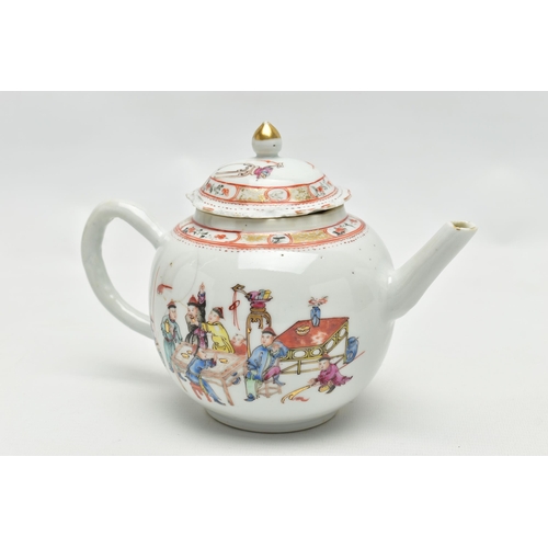 190 - AN 18TH CENTURY CHINESE PORCELAIN BULLET SHAPED TEAPOT, the domed cover with gilt finial, wavy rim a... 