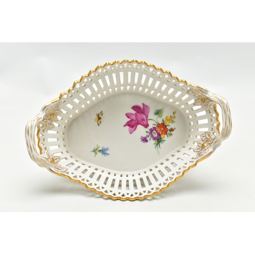 202 - A 20TH CENTURY KPM BERLIN RETICULATED TWIN HANDLED BASKET OF SHAPED OVAL FORM, painted with flowers ... 