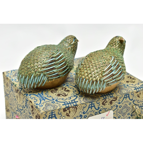 37 - A BOXED PAIR OF SÚHAI CHINESE SILVER GILT AND ENAMEL LIMITED EDITION QUAIL TRINKET BOXES, one facing... 